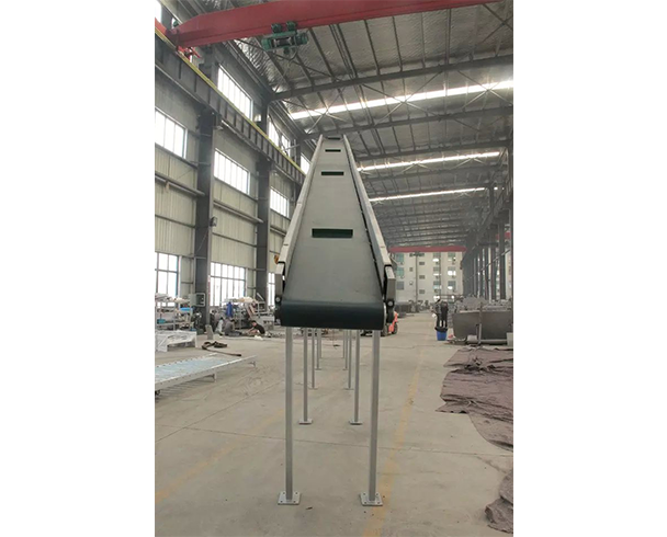 爬坡皮帶機