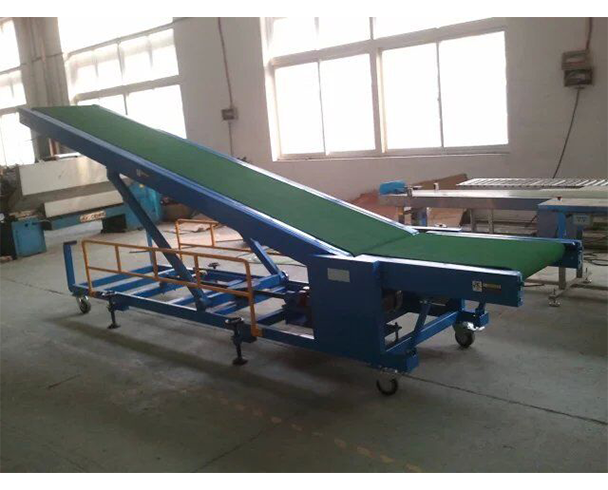 爬坡皮帶機