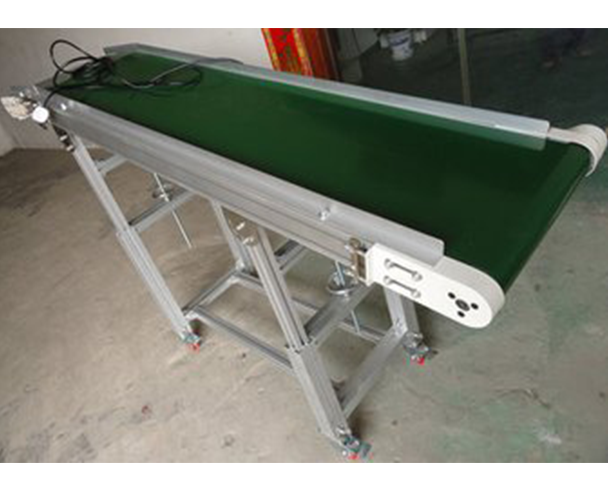 皮帶輸送機